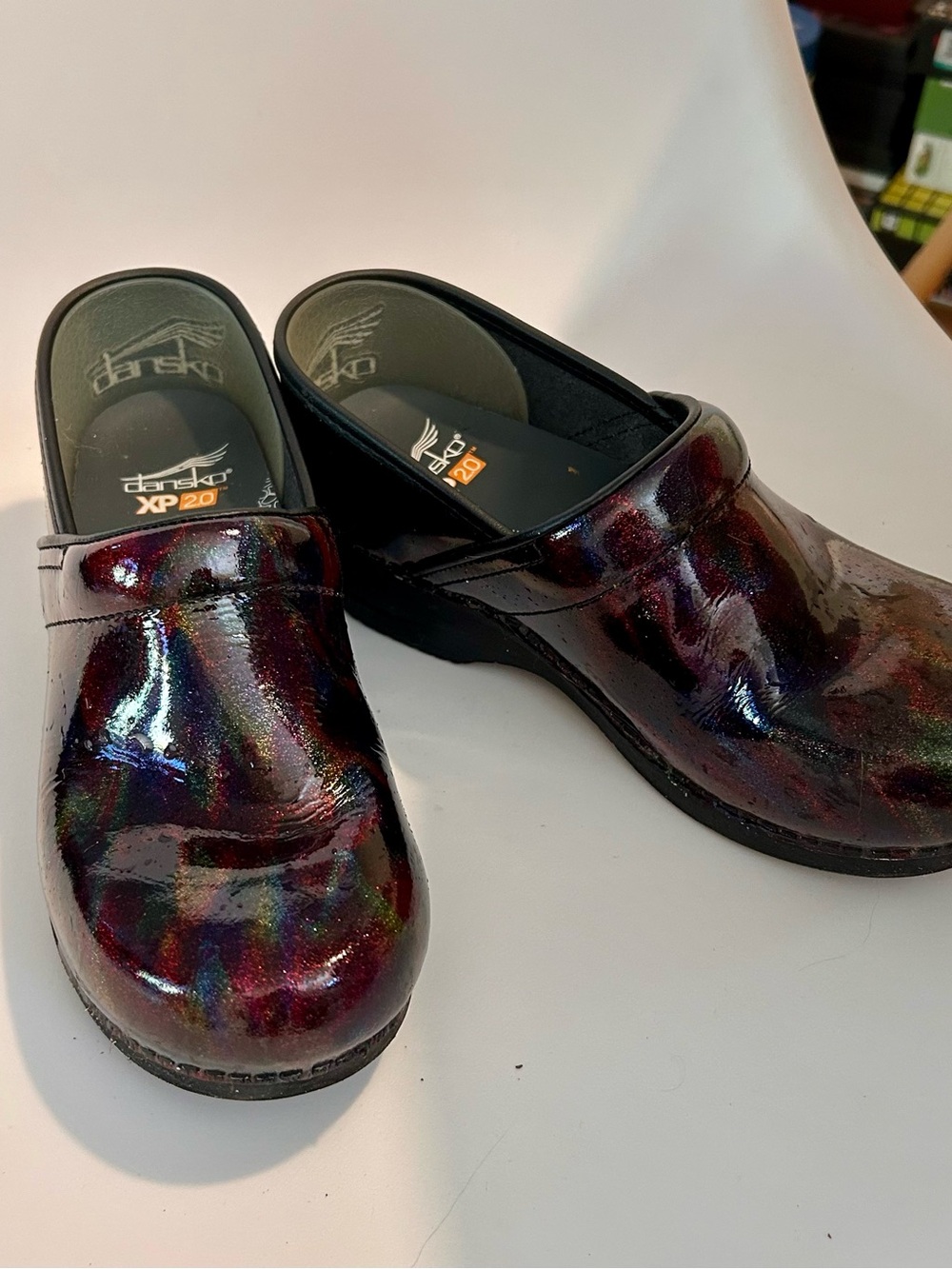 Dansko non-slip Multicolor Patent Shimmer Clogs - Picture 2 of 4